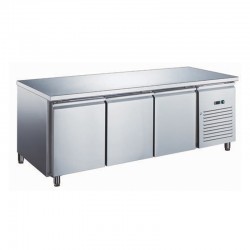 Furnotel - Table réfrigérée inox positive avec évaporateur ventilé - 3 portes - 339 litres - Sans dosseret - SN3101X