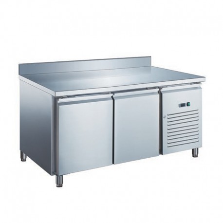 Furnotel - Table réfrigérée inox positive avec évaporateur ventilé - 2 portes - 282 litres - Avec dosseret - GN2201X