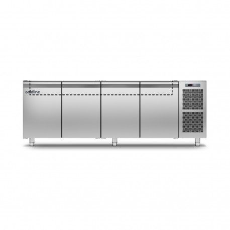 Coldline - Saladette GN1/1 positive avec plan de travail standard - Groupe logé - 4 portes - 599 litres - TP211MD-2