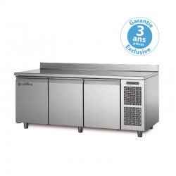Coldline - Table réfrigérée négative MASTER - Groupe logé - 3 portes - 356 litres