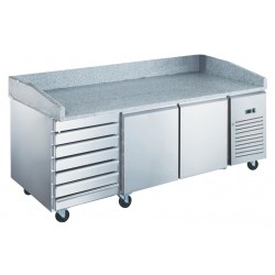 Furnotel - Table à pizza réfrigérée positive en inox - 2 portes + 7 tiroirs neutres - 390 litres - PZ2611X